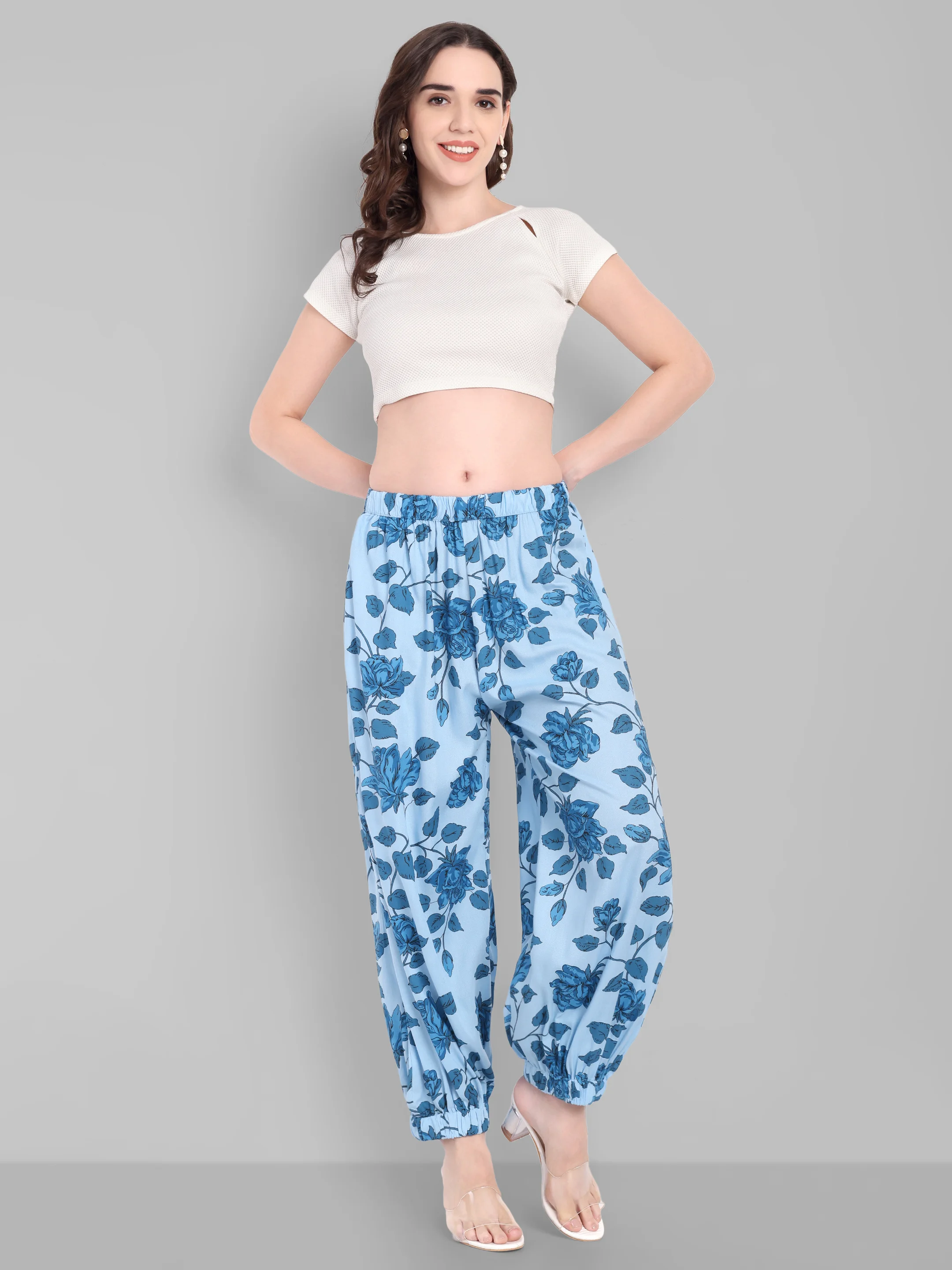ecomm female shoot